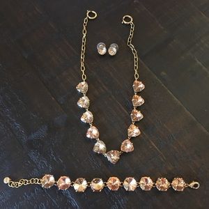 Stella & Dot necklace, earrings, & bracelet set.
